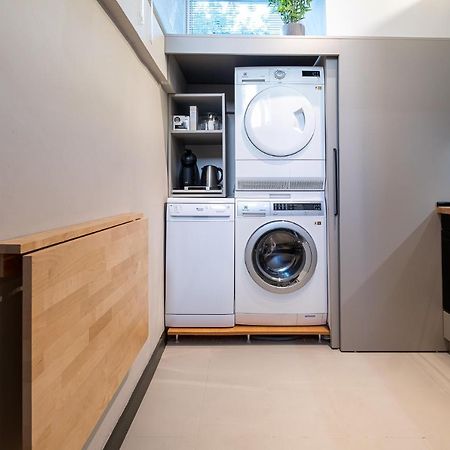 Bohemia - New Apartment With Stylish Design Sofia Bagian luar foto