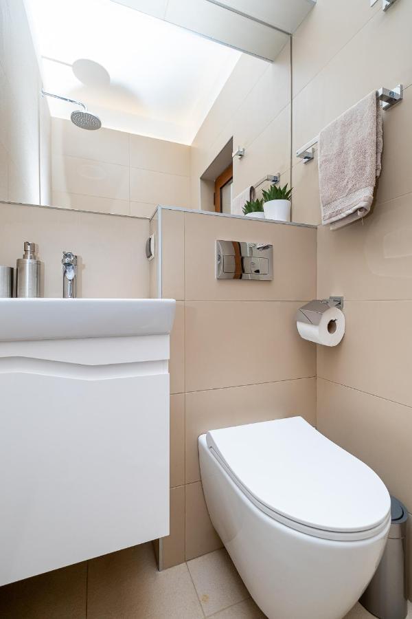 Bohemia - New Apartment With Stylish Design Sofia Bagian luar foto